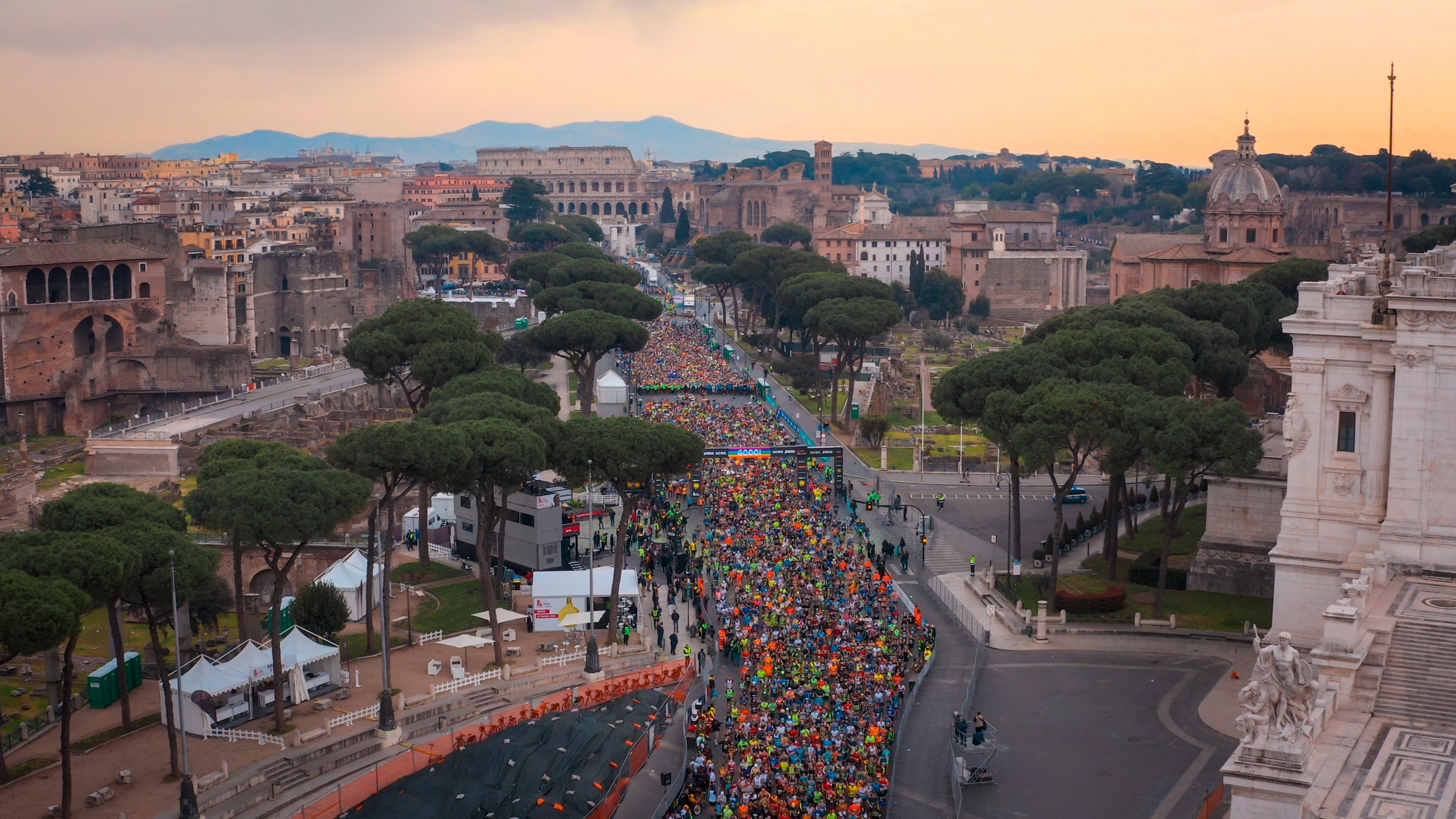 16,000 finishers in the Acea Run Rome The Marathon events. 8389 in the marathon